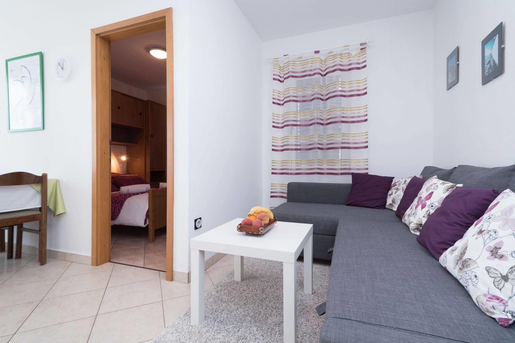 Apartments Vojin Trogir Eksteriør billede