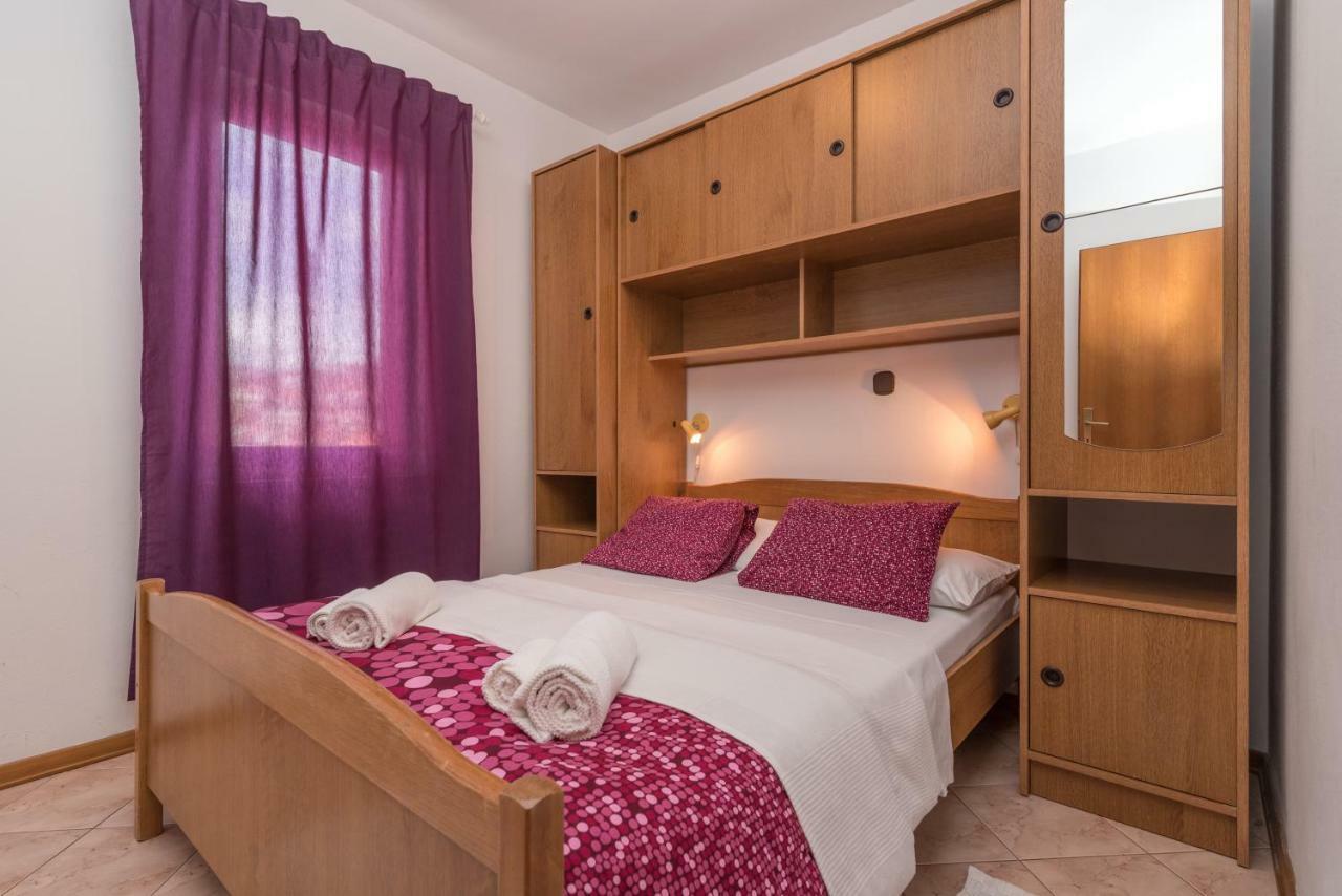 Apartments Vojin Trogir Eksteriør billede