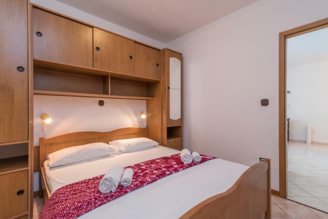 Apartments Vojin Trogir Eksteriør billede